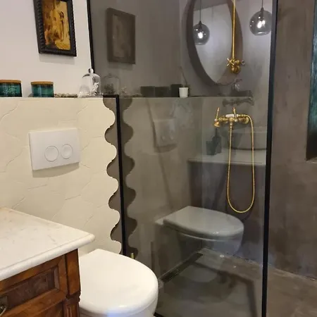 Georgina 奥帕提亚