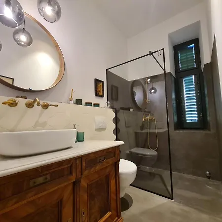 Georgina * 奥帕提亚