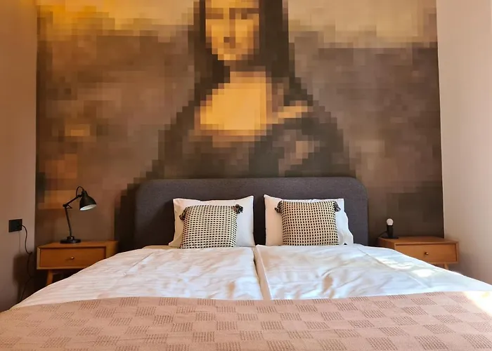 Georgina אופטיה