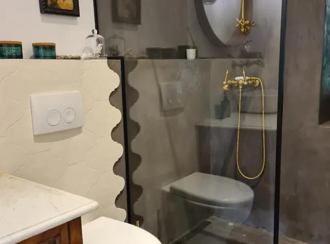 Georgina 奥帕提亚